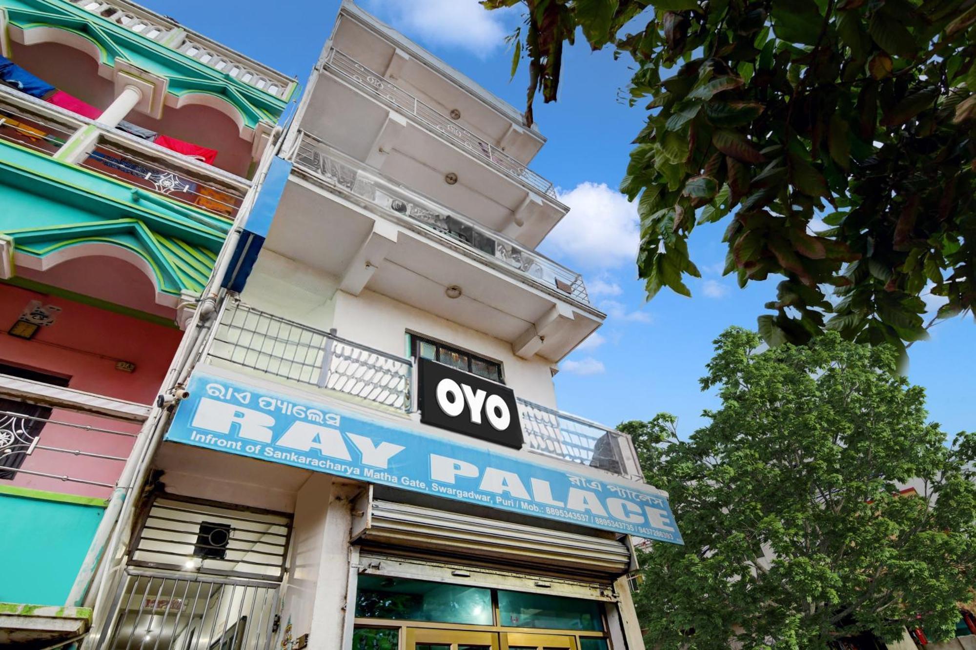 Spot On Ray Palace Hotell Puri Eksteriør bilde